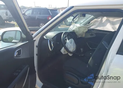 2020 Kia Soul Lx из США, поврежденный, VIN KNDJ23AU0L7724008